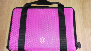 Pouzdro pro šipky Master D Box One80 růžové